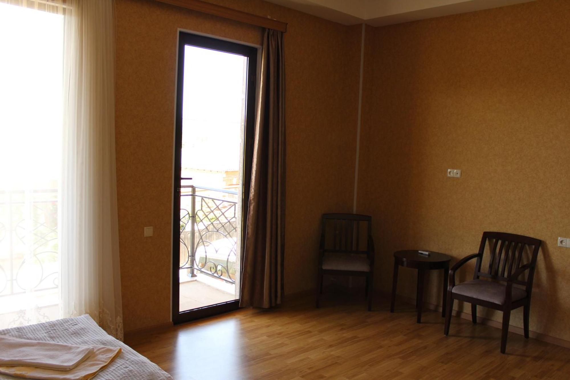 Argopalace Koetaisi Kamer foto
